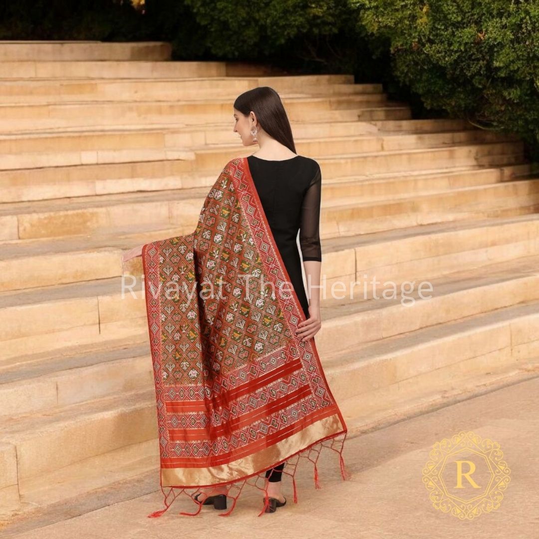 Navdurga – Heavy Green & Red Patola Silk Dupatta | Intricate Traditional Weave