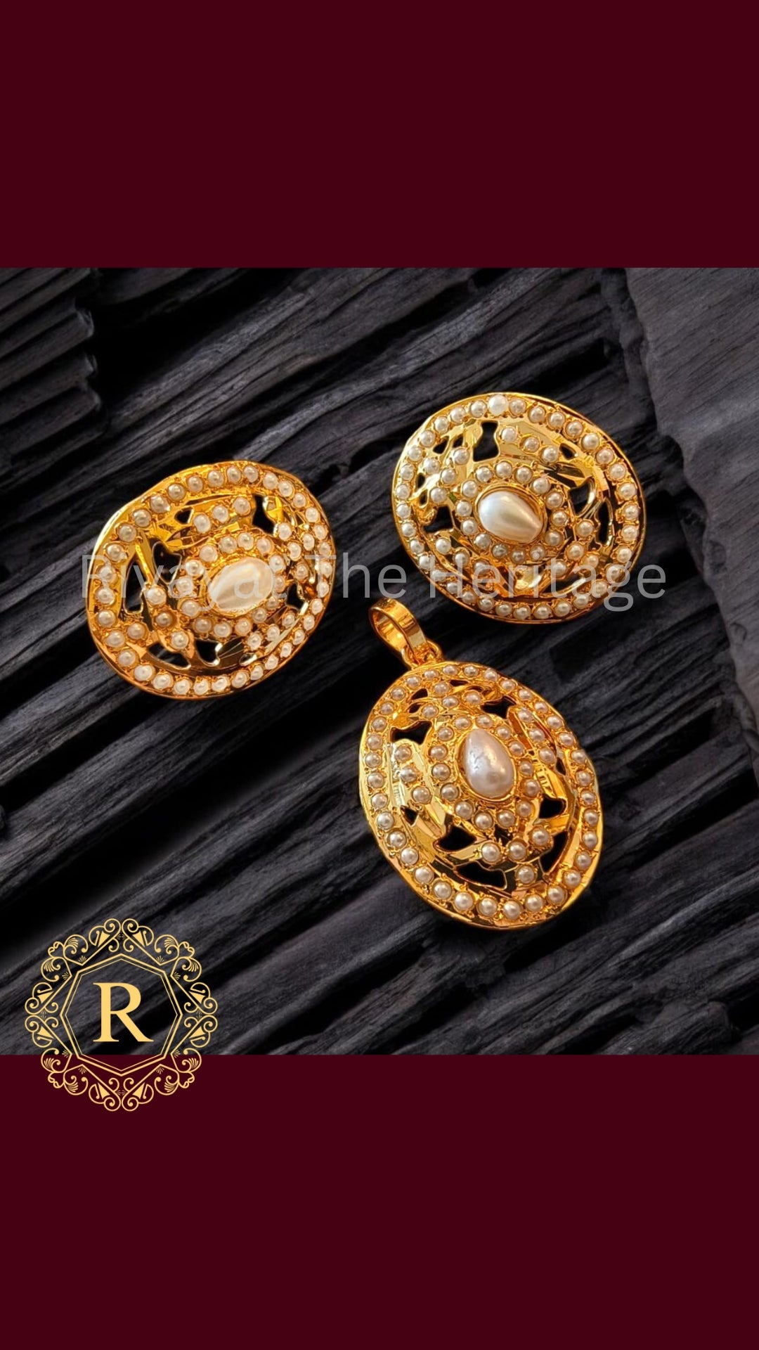 Manika Golden Pearl Jadau Pendant Earring Set