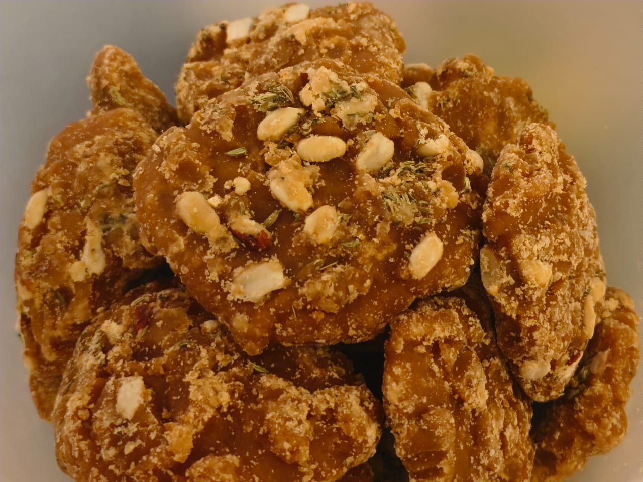 Pure Desi Masala Gud with saunf ajwain and peanuts from Rivayat The Heritage